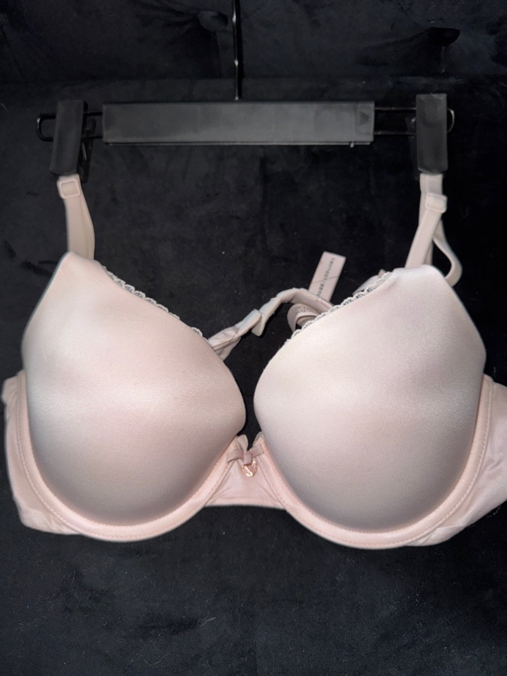 Victoria Secret Everyday Smooth Light Pink T-Shirt Bra